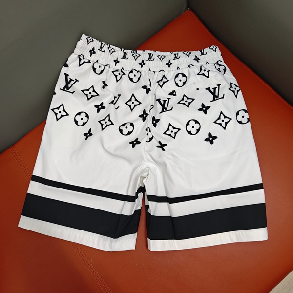 ブランドハーフパンツ側面デザイン